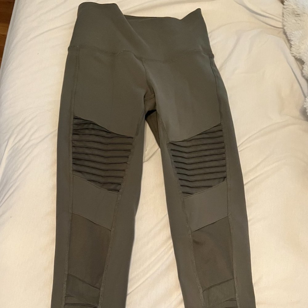 High wasted Alo Leggings
